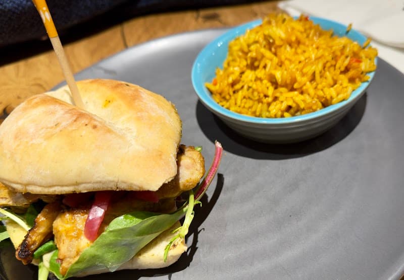 Nando's