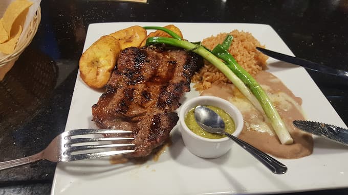 Frankie's Olé in Naugatuck