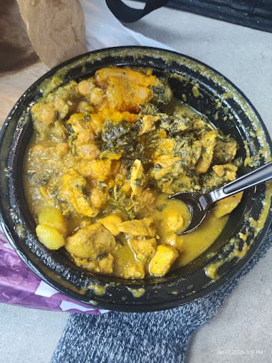 Ali's Roti Shop photo 4